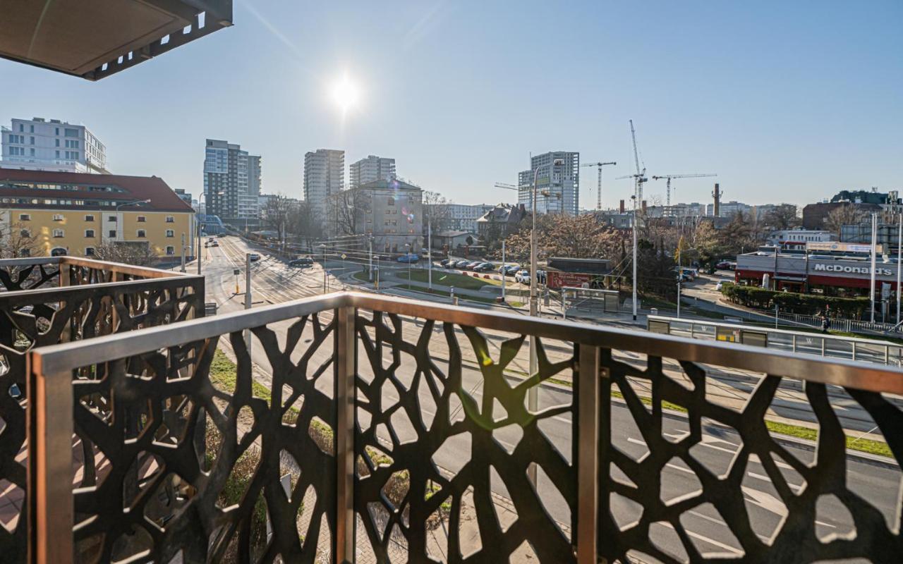 Apartment 24H With Free Garage And Ac Jagielly 5 วรอตซวาฟ ภายนอก รูปภาพ